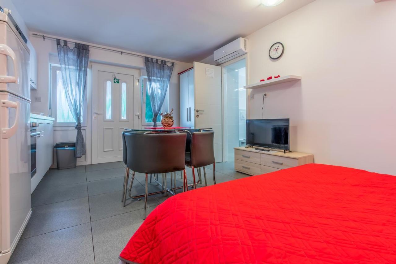 Studio Crikvenica 5478b Esterno foto